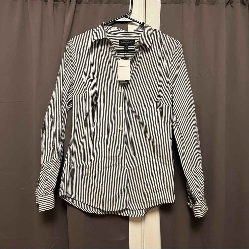 NWT Banana Republic Tailored Fit Shirt
